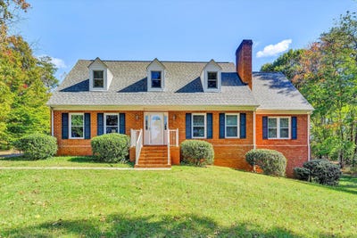 /international/us/345-glennwood-dr-rocky-mount-va-110120795616/