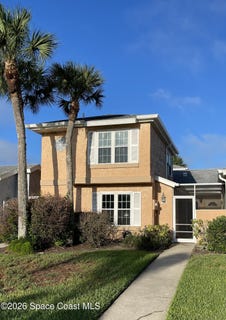/international/us/1495-malibu-circle-ne-102-palm-bay-fl-110108123596/