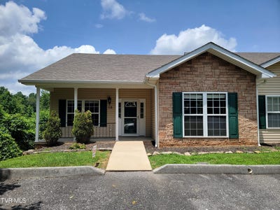 /international/us/63-whisper-bend-johnson-city-tn-110100871019/