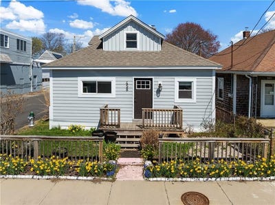 /international/us/458-park-avenue-portsmouth-ri-110107612847/