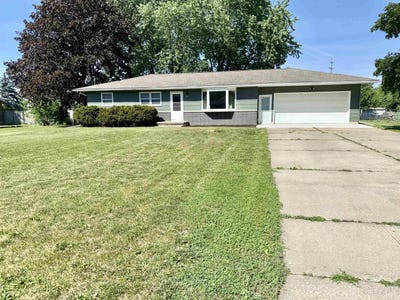 /international/us/3867-cedar-terrace-dr-waterloo-ia-110108567363/