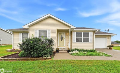 /international/us/616-french-st-carson-ia-110110382157/