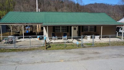 /international/us/2004-south-mayo-trail-pikeville-ky-110098007648/
