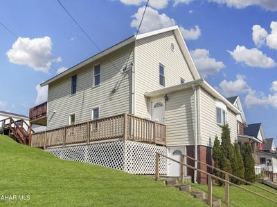 /international/us/2815-bigler-avenue-northern-cambria-pa-110108018541/