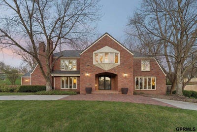 /international/us/9723-fieldcrest-drive-omaha-ne-110107209071/