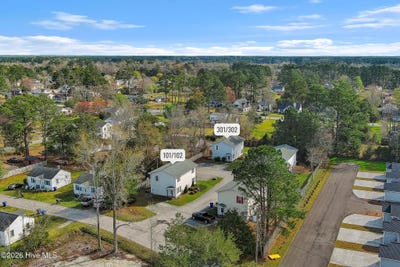 /international/us/101-301-johns-way-newport-nc-110106680795/