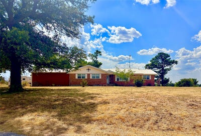 /international/us/325-highway-2563-eastland-tx-110119744109/