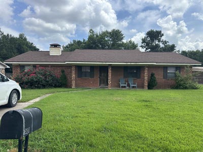 /international/us/1201-e-4th-street-carlisle-ar-110108845483/