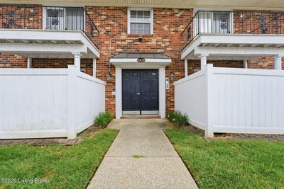 /international/us/4820-westmar-terrace-louisville-ky-110119630812/