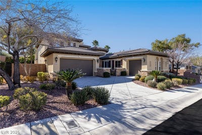 /international/us/1353-river-spey-avenue-henderson-nv-110106218324/