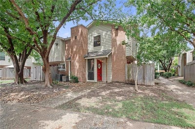 /international/us/1904-dartmouth-building-i-unit-1-street-college-station-tx-110106229508/