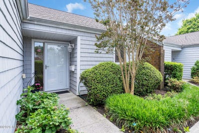 /international/us/57-maple-drive-spring-lake-heights-nj-110108227787/