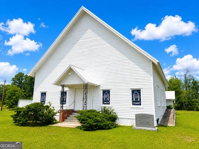 /international/us/239-shelton-chapel-road-lumber-city-ga-110119362101/