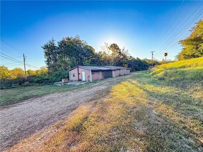 /international/us/7423-estes-road-harrison-ar-110120738902/