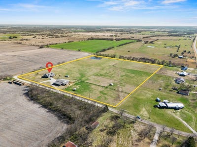 /international/us/4379-county-road-4804-wolfe-city-tx-110106239466/