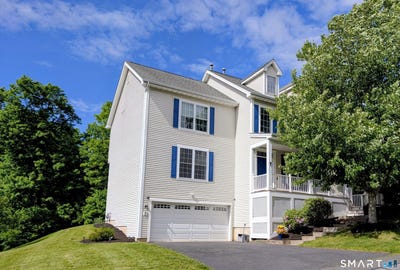 /international/us/7-traditions-boulevard-southbury-ct-110108781349/