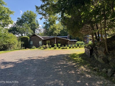/international/us/355-lone-mountain-rd-andersonville-tn-110108975066/