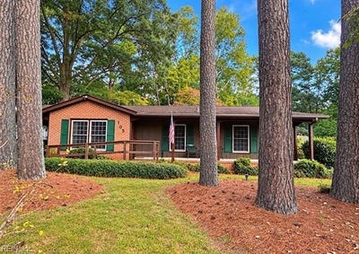 /international/us/105-riverside-drive-yorktown-va-110120498102/