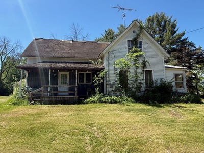 /international/us/188-7th-street-clintonville-wi-110108497692/