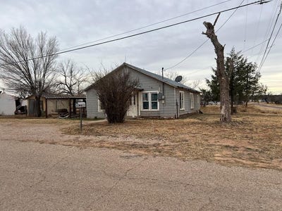 /international/us/341-w-6th-st-colorado-city-tx-110107475448/