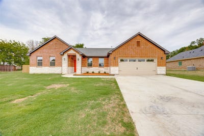 /international/us/1704-kings-lane-commerce-tx-110108230462/