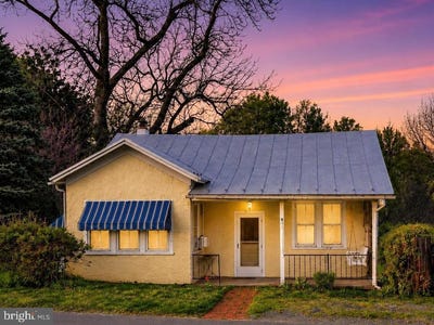 /international/us/311-grand-avenue-front-royal-va-110107163349/