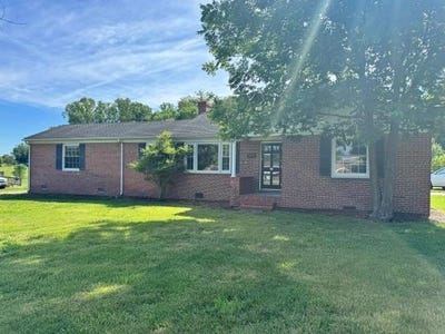 /international/us/5091-mary-ball-road-lancaster-va-110108976495/