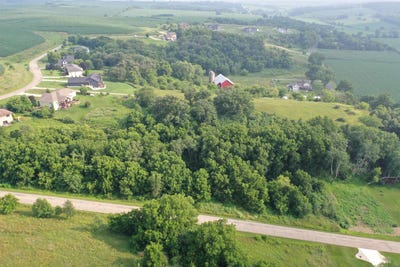 /international/us/lt-9-cardinal-crest-lane-new-glarus-wi-110098429161/?lang=en