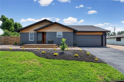 /international/us/1601-s-17th-street-rogers-ar-110108551365/