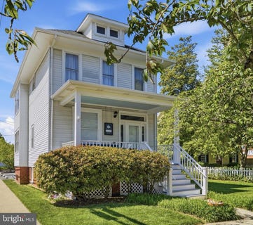 /international/us/110-s-queen-street-chestertown-md-110108232846/