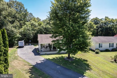 /international/us/17005-newcastle-court-williamsport-md-110101499099/