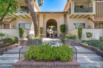 /international/us/19545-sherman-way-reseda-ca-110108567705/