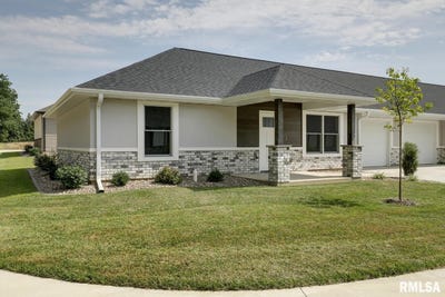 /international/us/2803-n-23rd-street-quincy-il-110100999206/