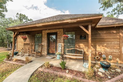 /international/us/53-country-club-court-nocona-tx-110110373478/