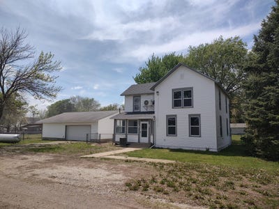 /international/us/208-4th-street-little-sioux-ia-110104816923/