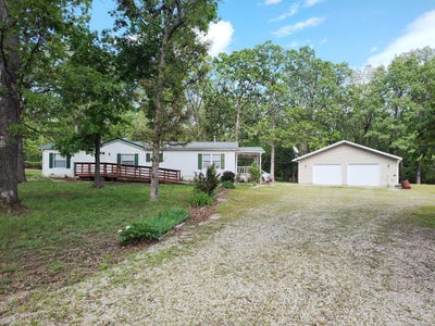 /international/us/27949-county-road-275-pittsburg-mo-110107798584/