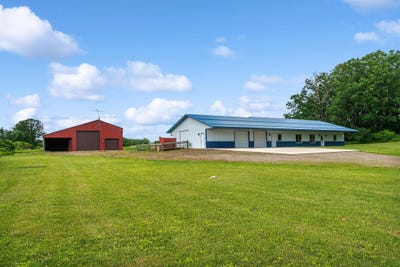 /international/us/2175-joplin-street-mora-mn-110108956569/