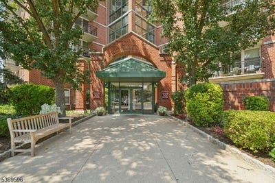 /international/us/300-main-st-u310-little-falls-twp-nj-110100727584/