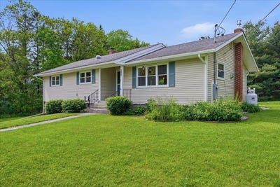 /international/us/395-barnumville-road-manchester-vt-110108688683/