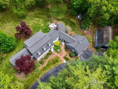 /international/us/213-joppa-hill-road-bedford-nh-110108491643/