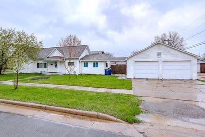 /international/us/701-cottage-st-merrill-wi-110107663358/