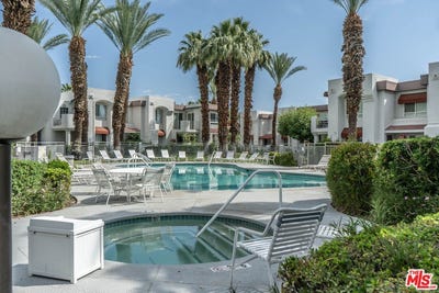 /international/us/401-s-el-cielo-rd-palm-springs-ca-110107844370/