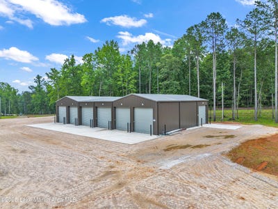 /international/us/61-oliver-way-unit-c4-dadeville-al-110100450366/?lang=en