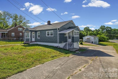 /international/us/708-n-bostian-street-china-grove-nc-110107512604/