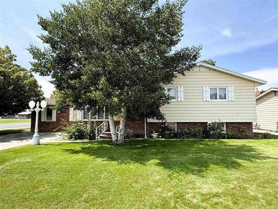 /international/us/518-s-18th-st-worland-wy-110099207914/