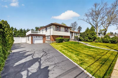 /international/us/141-cold-spring-road-syosset-ny-110107397330/