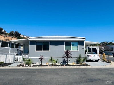 /international/us/3129-calle-abajo-san-diego-ca-110107586828/