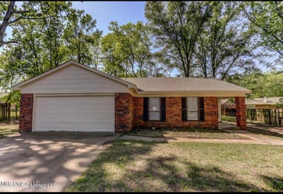 /international/us/770-pinestone-place-southaven-ms-110108388920/