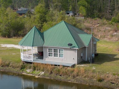 /international/us/84-satilla-church-rd-baxley-ga-110106701930/