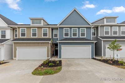 /international/us/3345-kings-river-street-sw-wyoming-mi-110100455867/